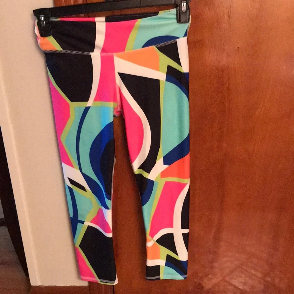 Fabletics workout pants - Picture 1 of 3
